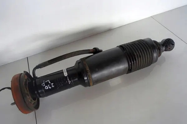 Mercedes R230 SL fram vänster ABC stötdämpare 2203208713 image 5