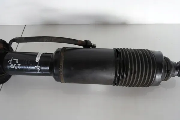 Mercedes R230 SL fram vänster ABC stötdämpare 2203208713 image 6