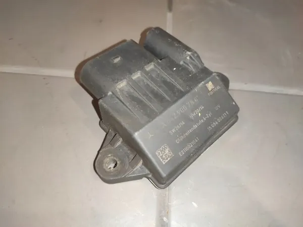 Module relais bougies OEM A6429007801 Mercedes image 3