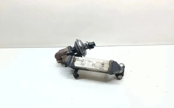 BMW OE 7 800 653 kylare, motorkylning image 2