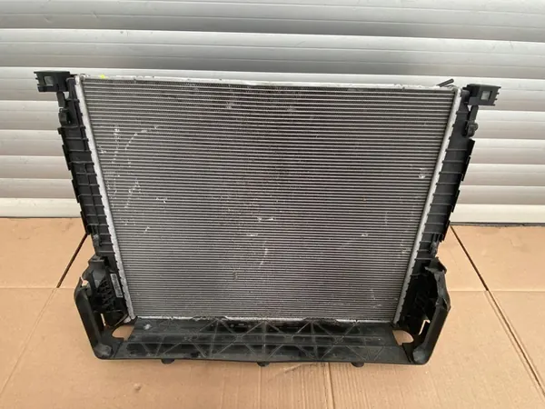 Radiador de agua BMW 5 G30 G31 6 G32 7 G11 G12 image 2