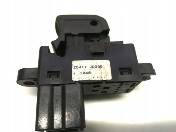 Fensterschalter Nissan Qashqai/Qashqai+2 2008 - Schwarz 25411-JD000 image 5