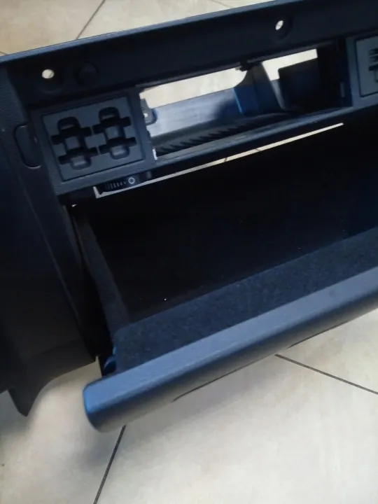 Guante pasajero VW Golf VII OEM 5G1857285E image 7