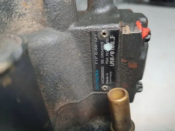 Brandstofpomp Citroen Berlingo I Diesel 9652175480 image 2