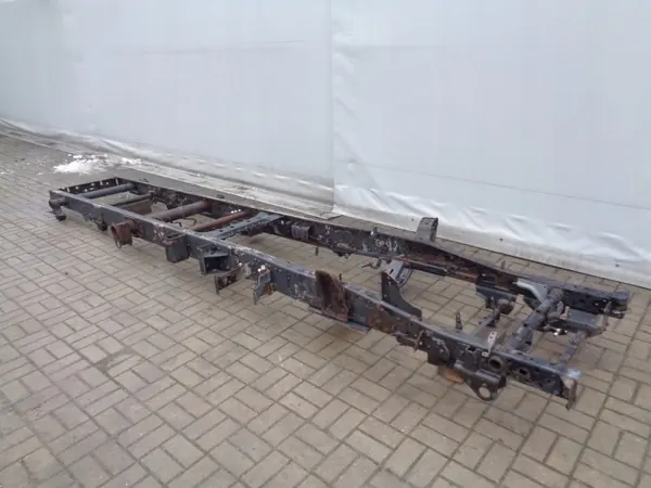 Poutre de châssis Mitsubishi OE pour Canter Fuso 3C15 image 3
