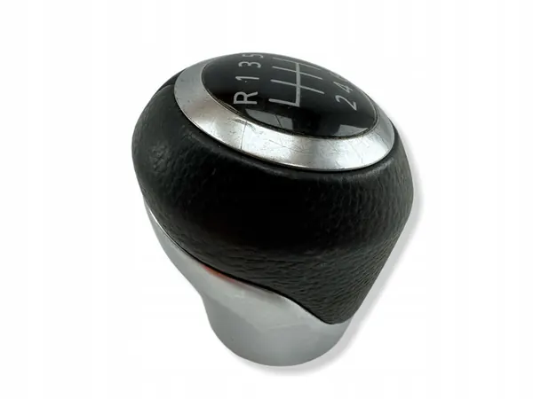 Nissan Juke II F16 2024 Gear Shift Knob OEM LAA28605 image 2