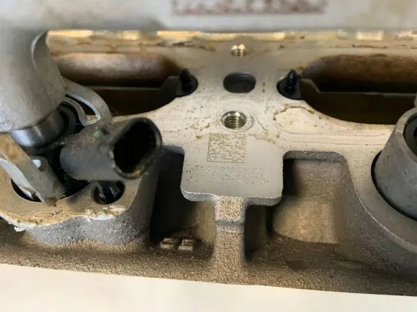 Culata de motor usada OEM 06N103063F para Audi Q5 image 3