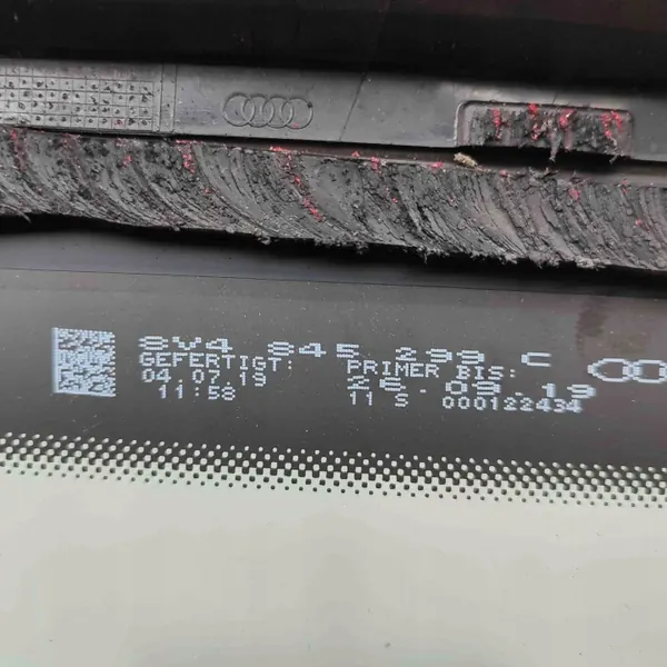 Gebrauchtes Audi OE Linkes Heckfenster OEM 8V4845299C image 6