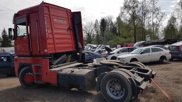 Auspuffkrümmer OEM 560063250B für Renault Magnum image 10
