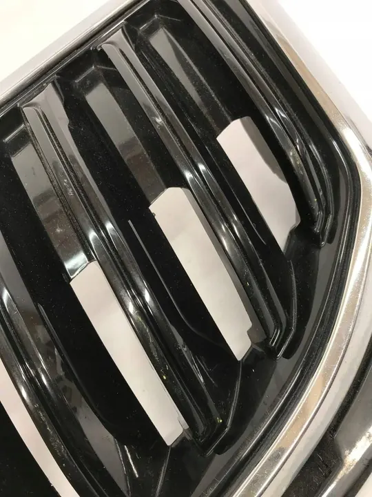 Skoda Octavia Mk3 (5E) 2018 Upper Grille 5E0807724A image 8