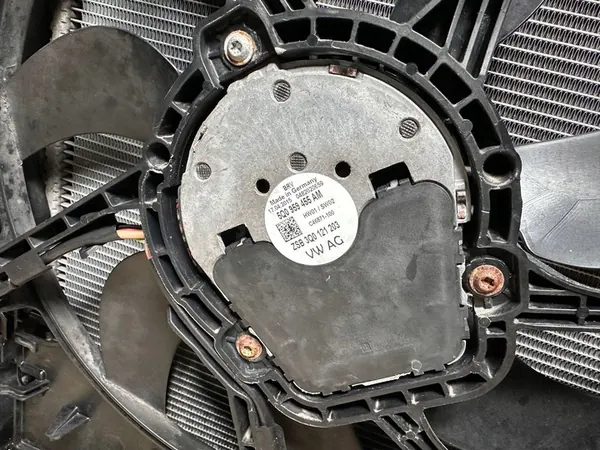 Reforço de para-choque dianteiro VW PASSAT B8 3G0805588N image 2