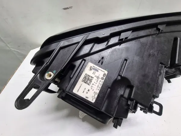 Faros Xenón Izquierdo VW Touareg II Lift 7P1941751B image 4