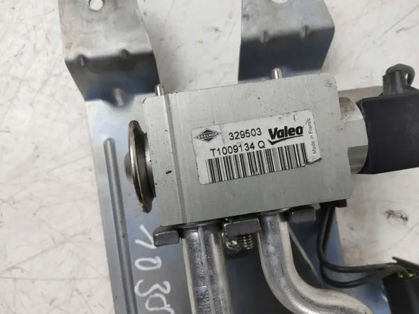 BMW X6 E71 AC-laajennusventtiili OEM T1009134Q image 4