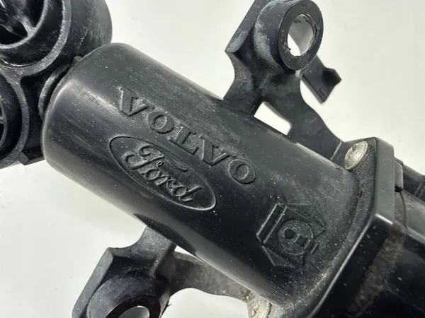 Lave-phare Volvo V60 OEM 312196 Côté droit image 9