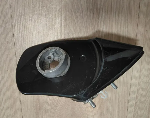 Suporte espelho esquerdo Mazda MX-30 OEM - Usado image 2