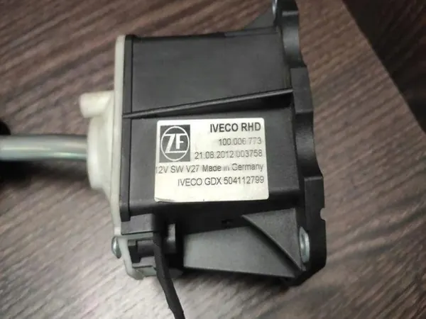 Levier de vitesses OEM 504112799 pour Iveco Daily image 4