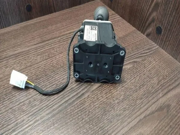 Levier de vitesses OEM 504112799 pour Iveco Daily image 6