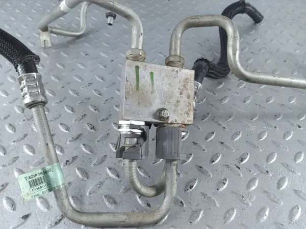 Ford Flex Oliekoelerleiding OEM AG1P7R081BC image 8