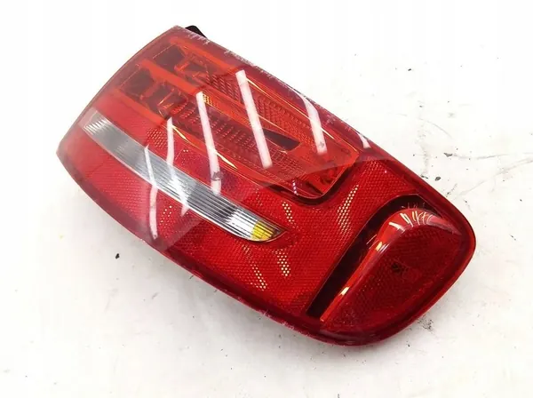 Luz trasera derecha Audi A4 B8 2007-2016 image 2