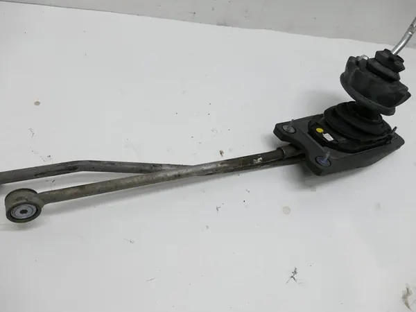 AUDI S5 QUATTRO Manuell Växelspak OEM 8K0798151B image 3