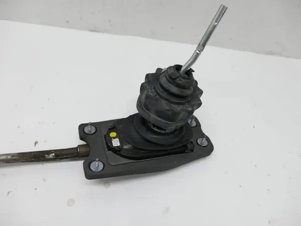 AUDI S5 QUATTRO Manuell Växelspak OEM 8K0798151B image 4