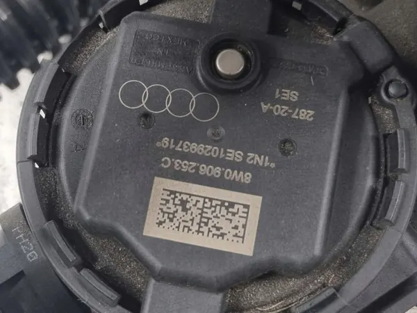 OEM 8W0201801M Kraftstoffdampf-Kohlefilter image 3