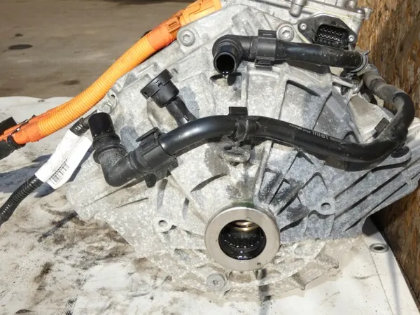 OEM 36003968 Bakre elmotor för Volvo V60 II T6 AWD PHEV image 3