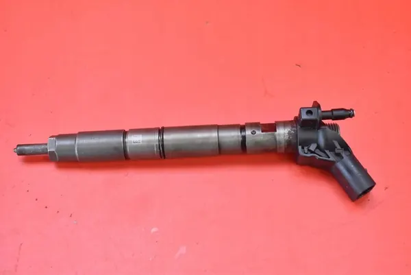 Iniettore 057130277AD Audi A8 D3 image 2