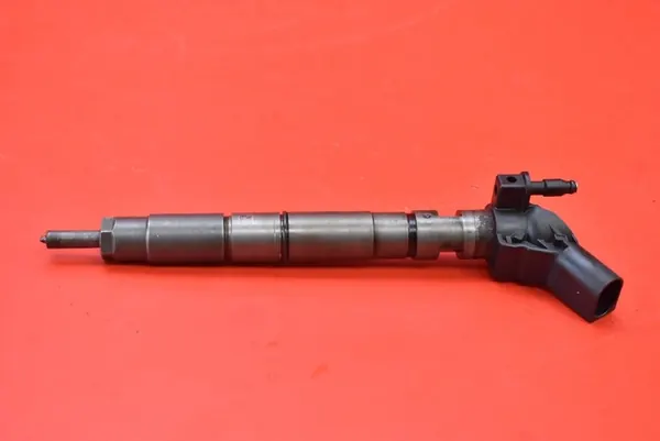 Iniettore 057130277AD Audi A8 D3 image 6