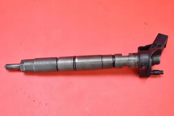 Iniettore 057130277AD Audi A8 D3 image 7