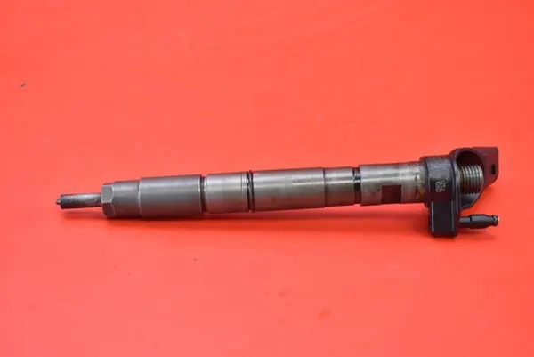 Iniettore 057130277AD Audi A8 D3 image 8