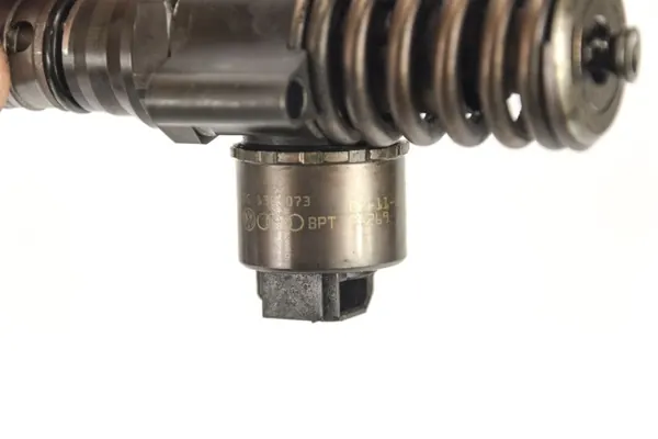 Pompe d'injection VW Touran I 2.0 TDI OEM 03G130073 image 5