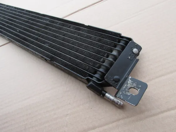 Jeep Commander I 5.7 Hemi stuurbekrachtigingkoeler OEM image 4