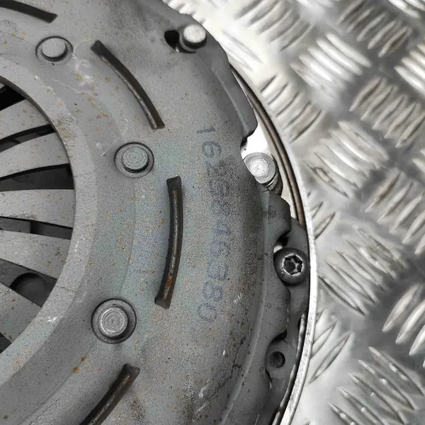 Embreagem completa Citroën C3 III 1.2L 81kw 2023 OEM 1623846380 image 4