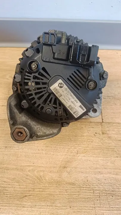 BMW X5 E70 3.0D 3.5D Vaihtovirtageneraattori image 5