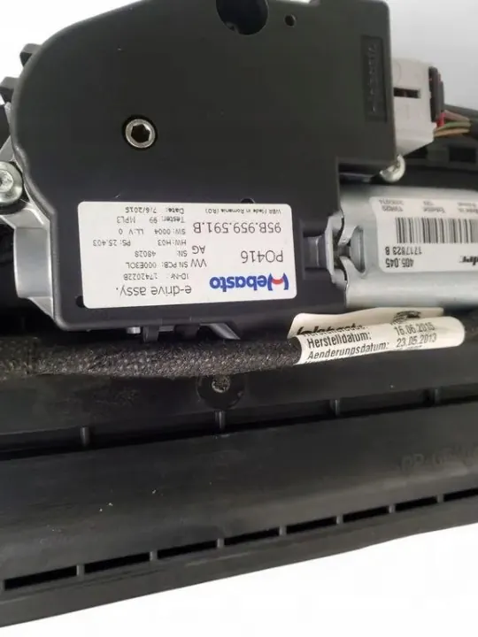 Techo solar Porsche Macan OEM 95B877041C - Usado image 4