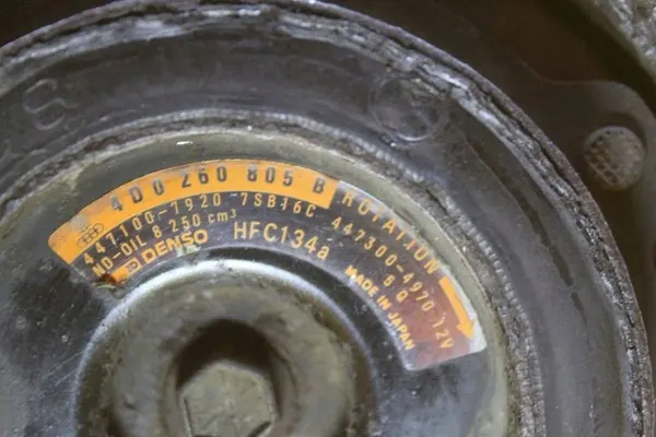 Compressore Aria Condizionata Audi A8 S8 D2 HFC134A 4D0260805B image 2