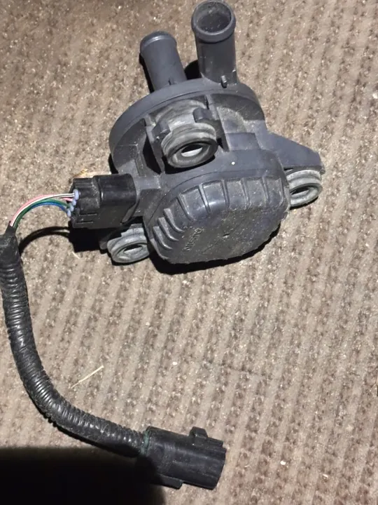 Toyota Vattenpump G9040-52010 för Auris II Hybrid image 2