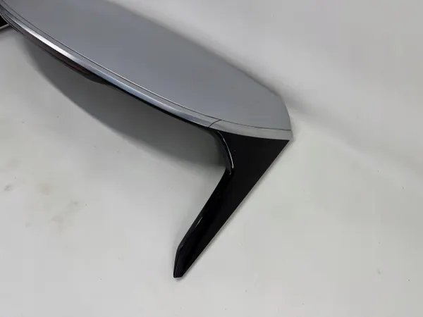Spoiler traseiro Kia Sportage V OEM 87220R2000 image 5