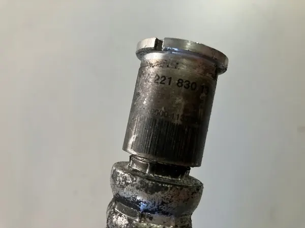 Air Conditioning Hose 3.0 CDI 642 Mercedes S-Class W221 A2218301316 image 4