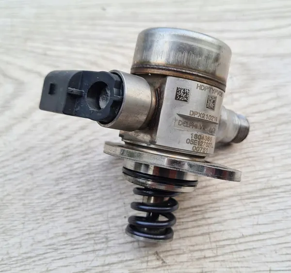 Polttoainepumppu 1.5TSI VW, Audi, Skoda image 2