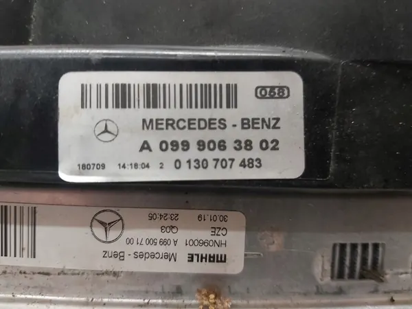 Mercedes-Benz OE 0995007100 chłodnica wody image 3