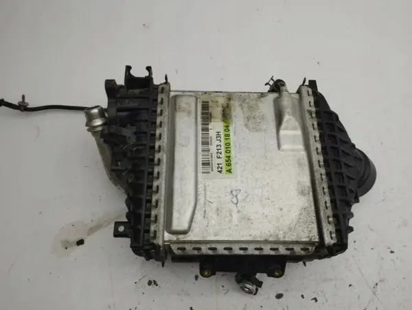Radiateur d'intercooler OEM A6540101804 pour Mercedes-Benz image 8