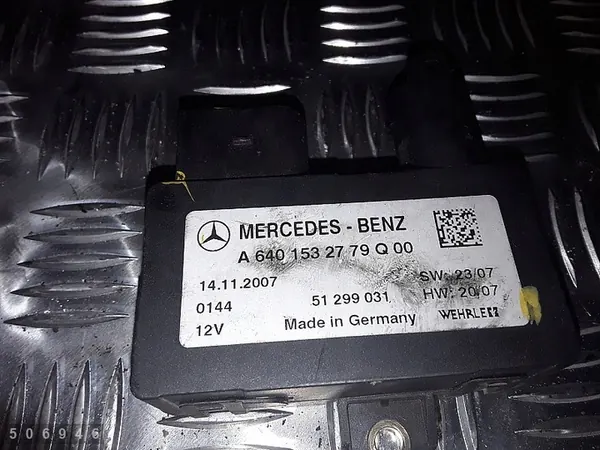 Relé Mercedes A W169 2007 2000cdi a6401532779q image 2