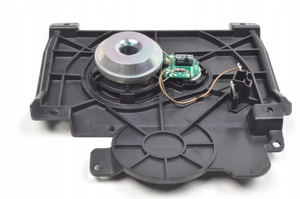 Altavoz puerta delantera derecha Volvo C70 II OEM 271877 image 4