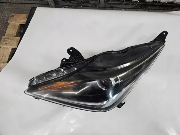 LÁMPARA IZQUIERDA TOYOTA AYGO LIFT 81170-0H210 image 2