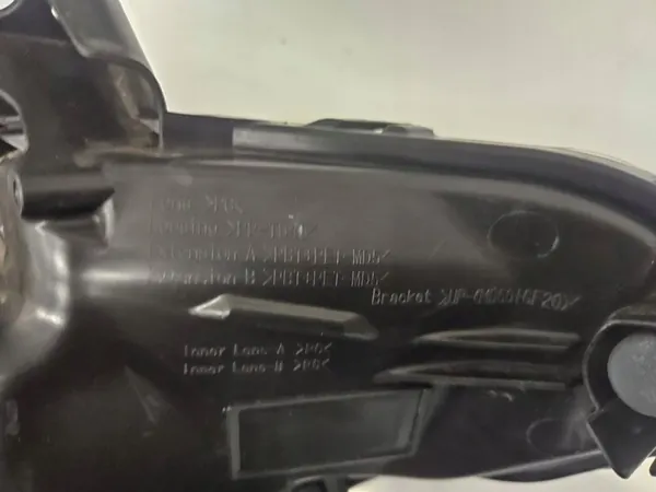 LÁMPARA IZQUIERDA TOYOTA AYGO LIFT 81170-0H210 image 6