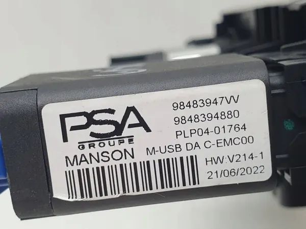 Tomada isqueiro USB-C OEM 9838834480 para Citroen C5 X image 8