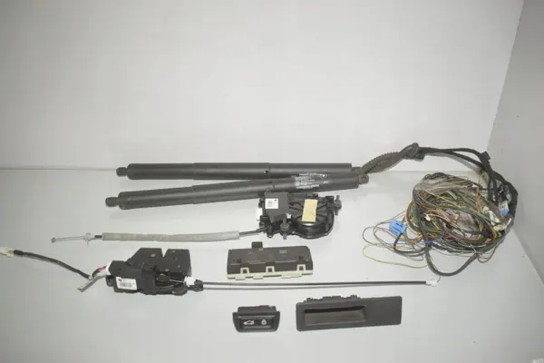 OEM 7463161 Heckklappenöffner Kit BMW X1 F48 image 4