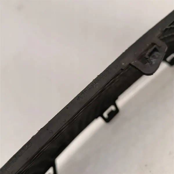 Grille de Pare-Chocs Avant Droite Mercedes C 205 W205 AMG 2014-2019 OEM image 7